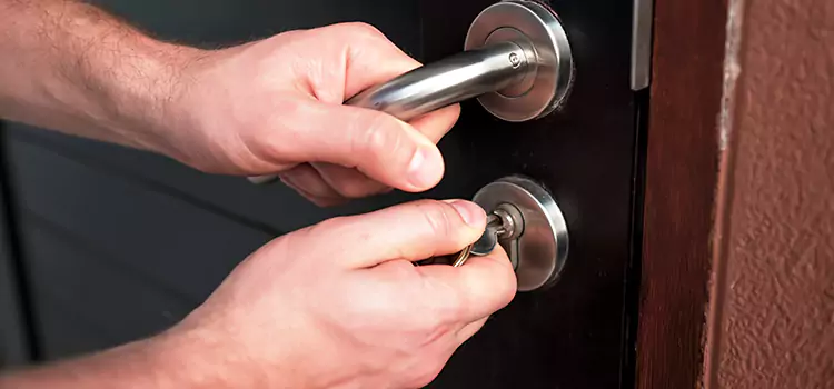 Door Closer Repair & Installation Beaumont
